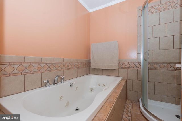 6414 KENWOOD, Rosedale, MD 21237