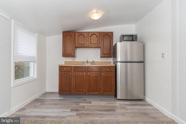 6414 KENWOOD, Rosedale, MD 21237