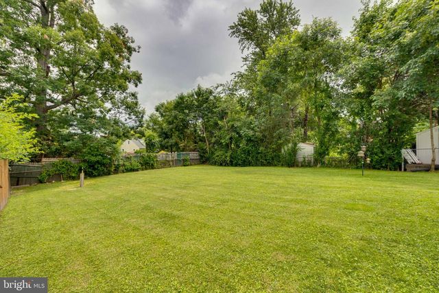 6414 KENWOOD, Rosedale, MD 21237