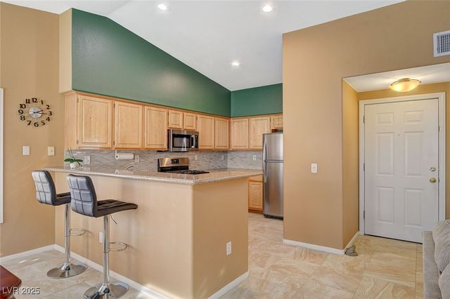 4940 Black Bear Road 202, Las Vegas, NV 89149