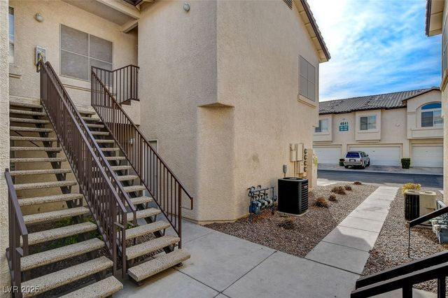 4940 Black Bear Road 202, Las Vegas, NV 89149