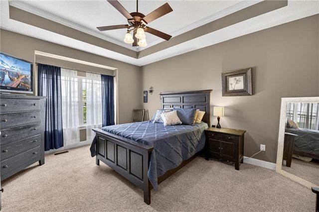 25250 W 141ST Terrace, Olathe, KS 66061