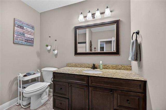 25250 W 141ST Terrace, Olathe, KS 66061