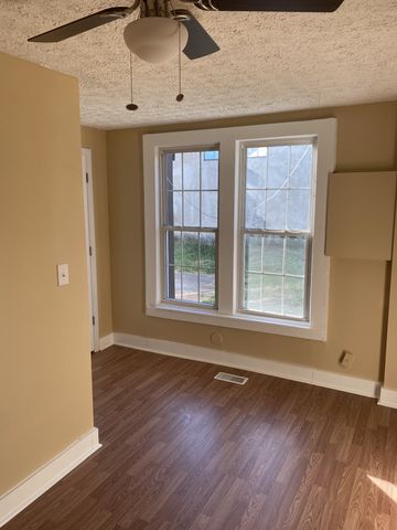 201 E McLean St, Manchester, TN 37355
