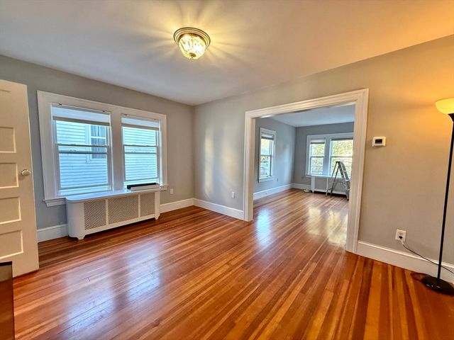 87 Union St 87, Watertown, MA 02472