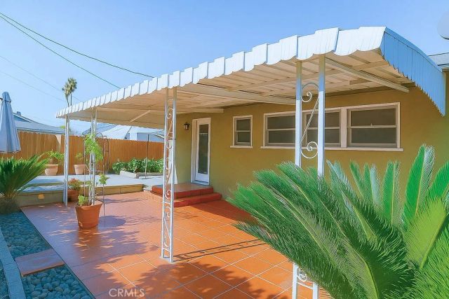 6012 Grand Avenue, Riverside, CA 92504