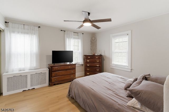 26 Maple Ave, Morris Plains Boro, NJ 07950