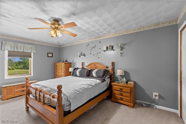 64243 Sand Hill Road, Bellaire, OH 43906