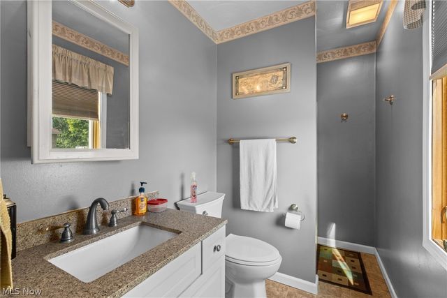 64243 Sand Hill Road, Bellaire, OH 43906