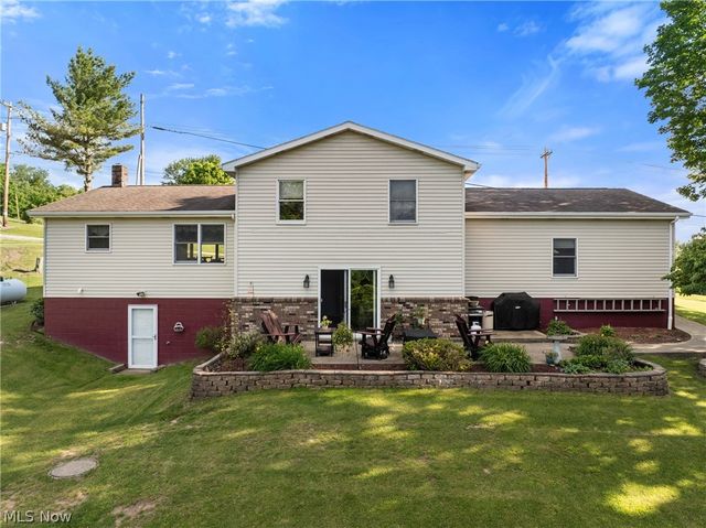 64243 Sand Hill Road, Bellaire, OH 43906