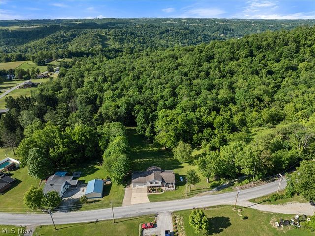 64243 Sand Hill Road, Bellaire, OH 43906