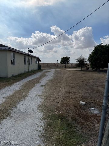 1274 Hookers Point RD, Clewiston, FL 33440