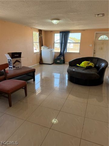 1274 Hookers Point RD, Clewiston, FL 33440