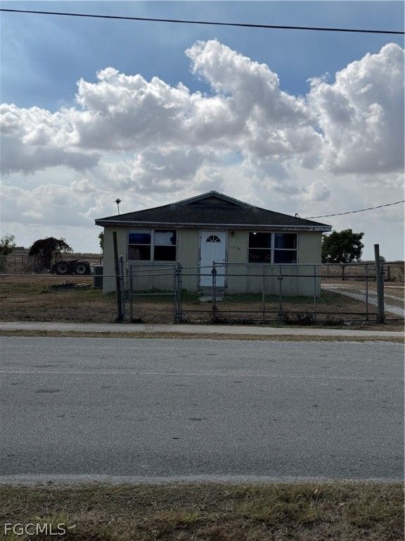 1274 Hookers Point RD, Clewiston, FL 33440