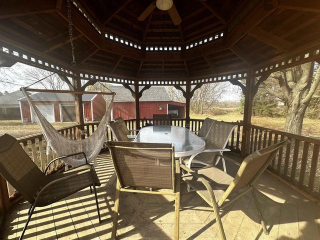 W1712 Deerborn Drive, Neshkoro, WI 54960