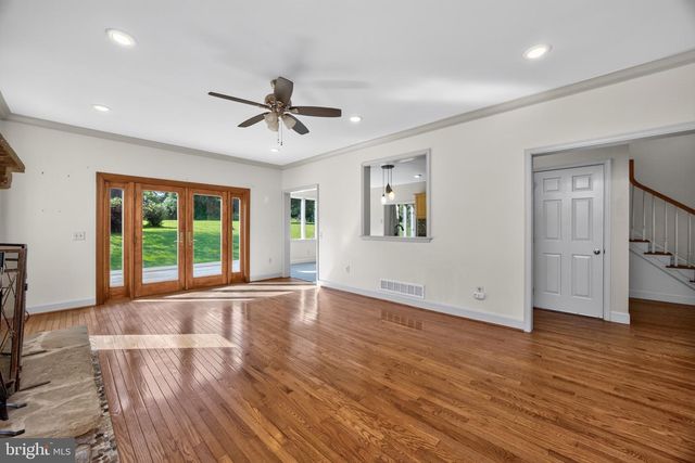 140 LLOYD RD, West Grove, PA 19390