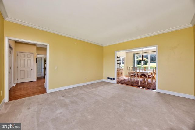 140 LLOYD RD, West Grove, PA 19390
