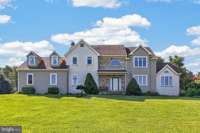 140 LLOYD RD, West Grove, PA 19390