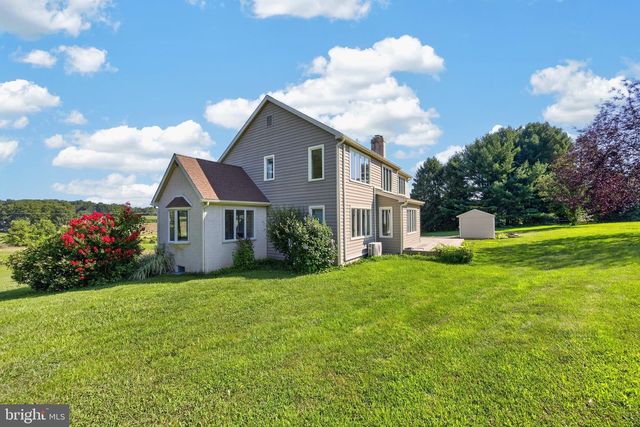 140 LLOYD RD, West Grove, PA 19390