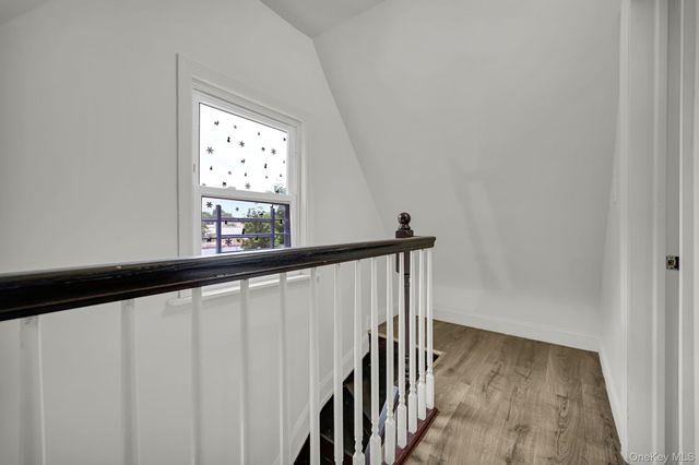 555 S 5th Avenue, Mount Vernon, NY 10550