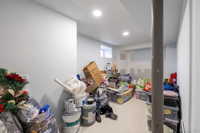 555 S 5th Avenue, Mount Vernon, NY 10550