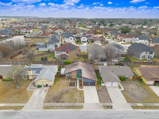 113 Friendswood Path, Universal City, TX 78148