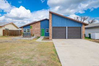 113 Friendswood Path, Universal City, TX 78148