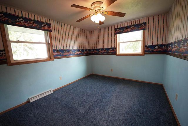 1238 STINE WAY, De Pere, WI 54115
