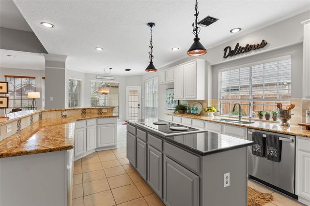 4011 W Pine Brook Way, Houston, TX 77059