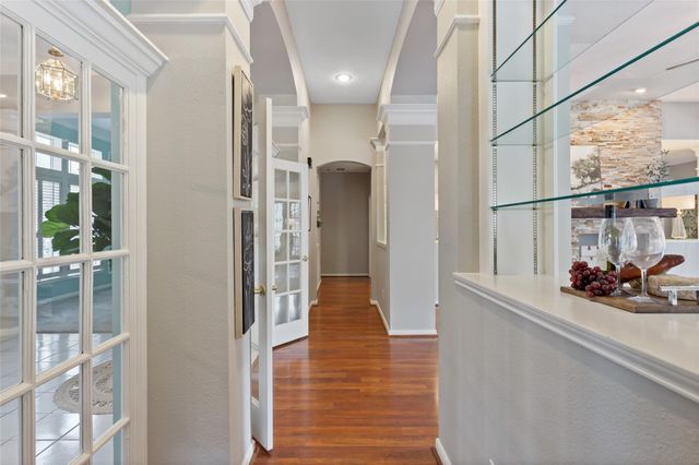 4011 W Pine Brook Way, Houston, TX 77059