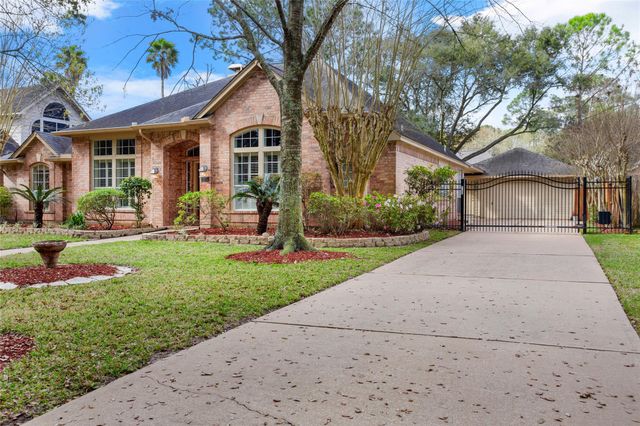 4011 W Pine Brook Way, Houston, TX 77059