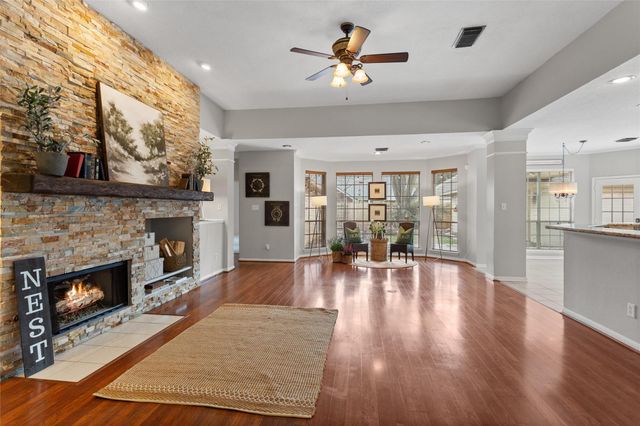 4011 W Pine Brook Way, Houston, TX 77059