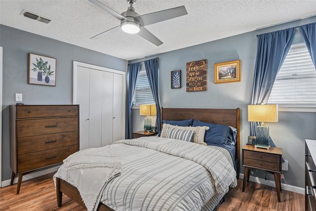 6204 Circleview Drive, Haltom City, TX 76180
