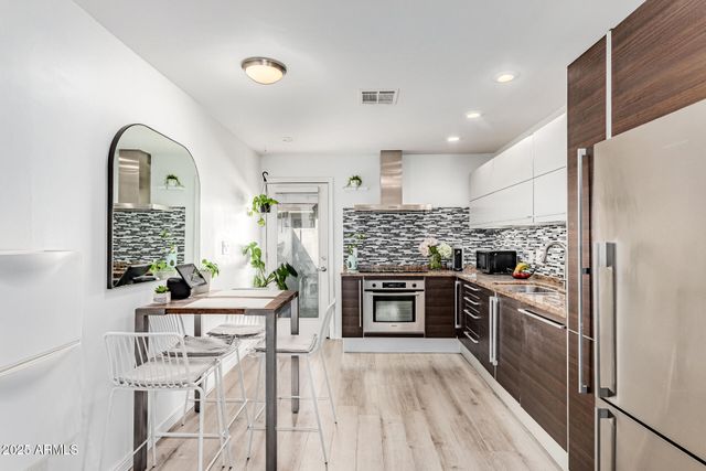 1850 E MARYLAND Avenue 42, Phoenix, AZ 85016