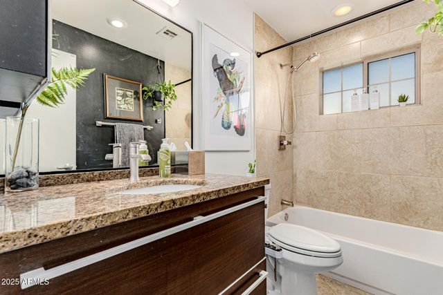 1850 E MARYLAND Avenue 42, Phoenix, AZ 85016