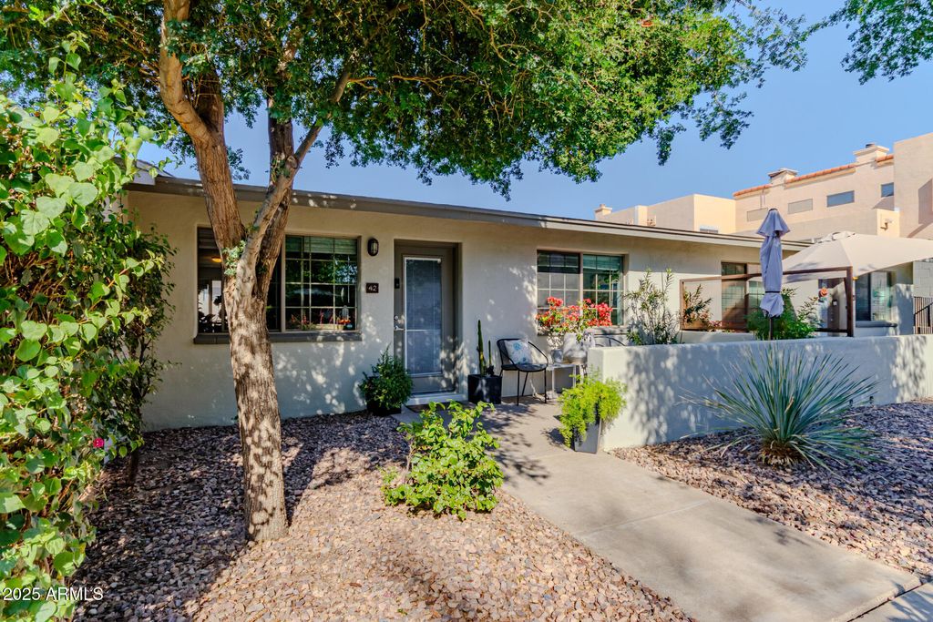 1850 E MARYLAND Avenue 42, Phoenix, AZ 85016