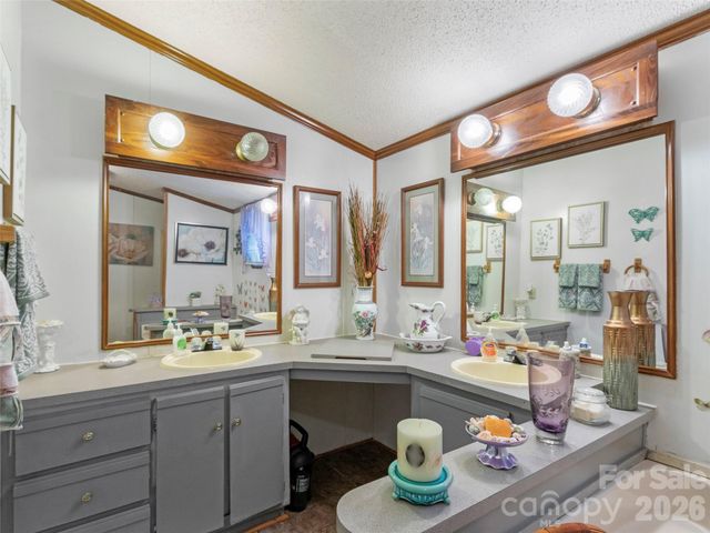 1270 Old Mine Fork Road, Burnsville, NC 28714