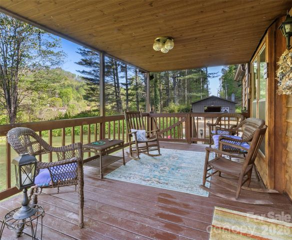 1270 Old Mine Fork Road, Burnsville, NC 28714