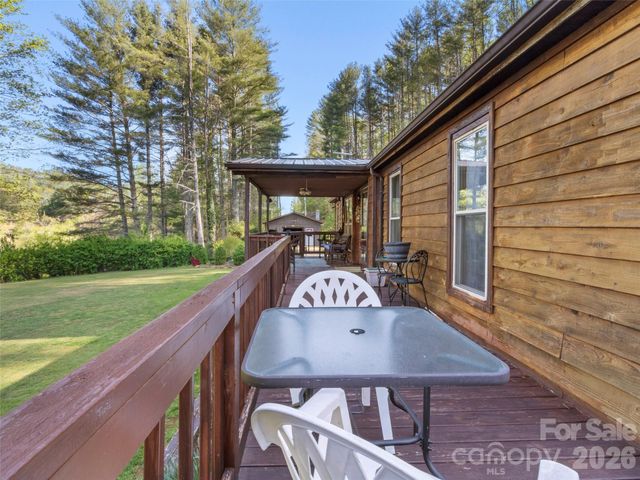 1270 Old Mine Fork Road, Burnsville, NC 28714