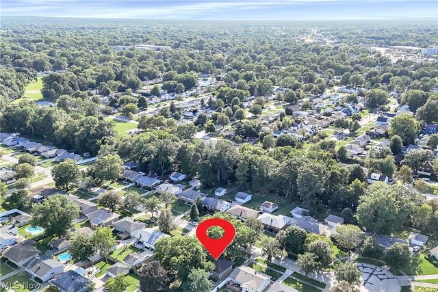 6213 Nelwood Road, Parma Heights, OH 44130