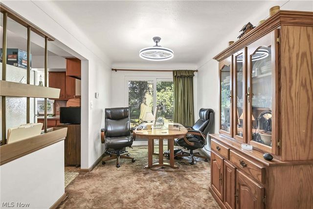 6213 Nelwood Road, Parma Heights, OH 44130