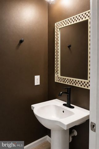 309 12TH ST, Colonial Beach, VA 22443