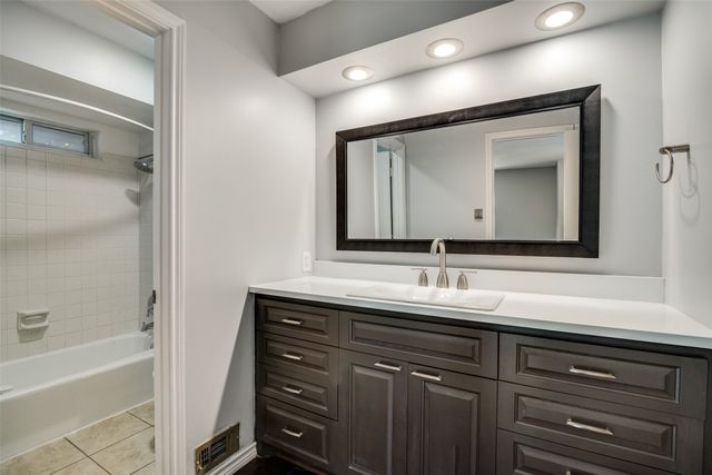 5007 Jefferson Drive, Sachse, TX 75048