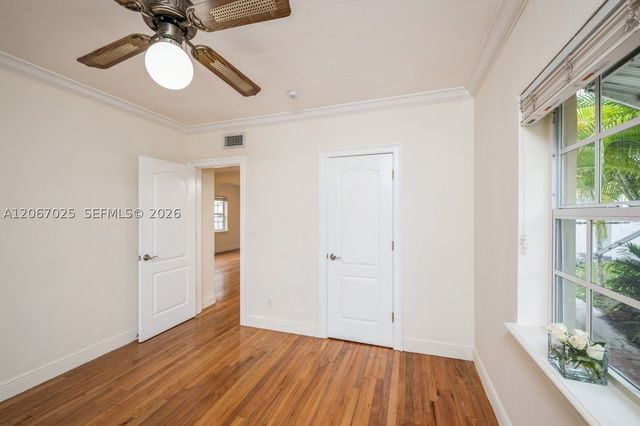 237 Madeira Ave 1, Coral Gables, FL 33134