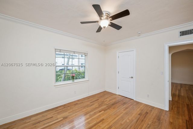 237 Madeira Ave 1, Coral Gables, FL 33134