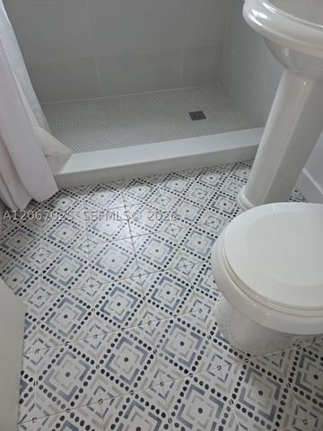 237 Madeira Ave 1, Coral Gables, FL 33134