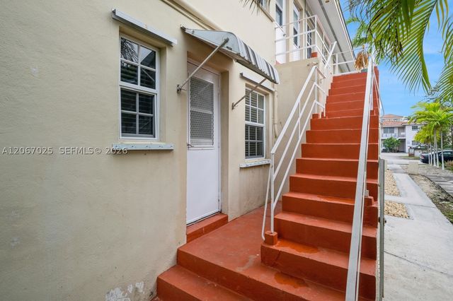 237 Madeira Ave 1, Coral Gables, FL 33134