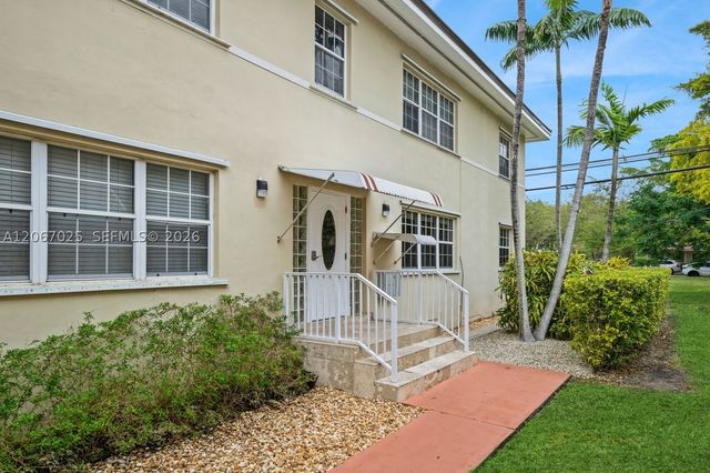 237 Madeira Ave 1, Coral Gables, FL 33134