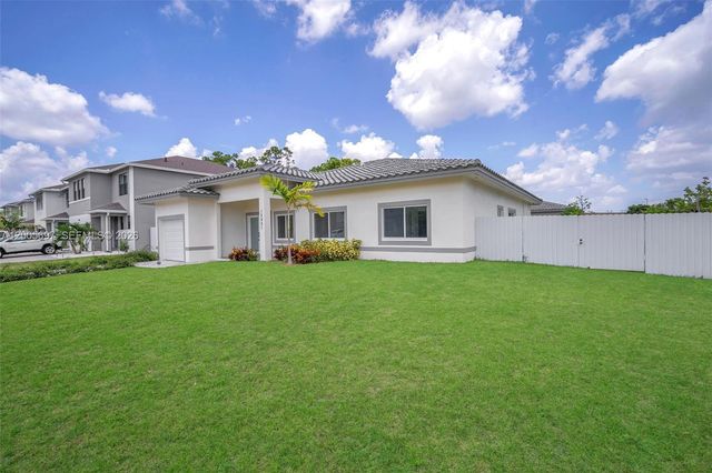 12901 SW 265th St, Homestead, FL 33032