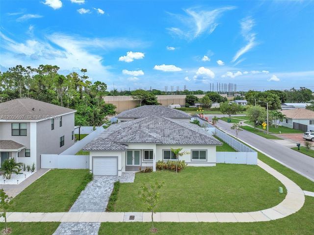 12901 SW 265th St, Homestead, FL 33032